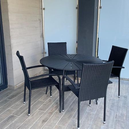 Apartament Piec Morz Basen&Spa Sianożęty Exteriér fotografie