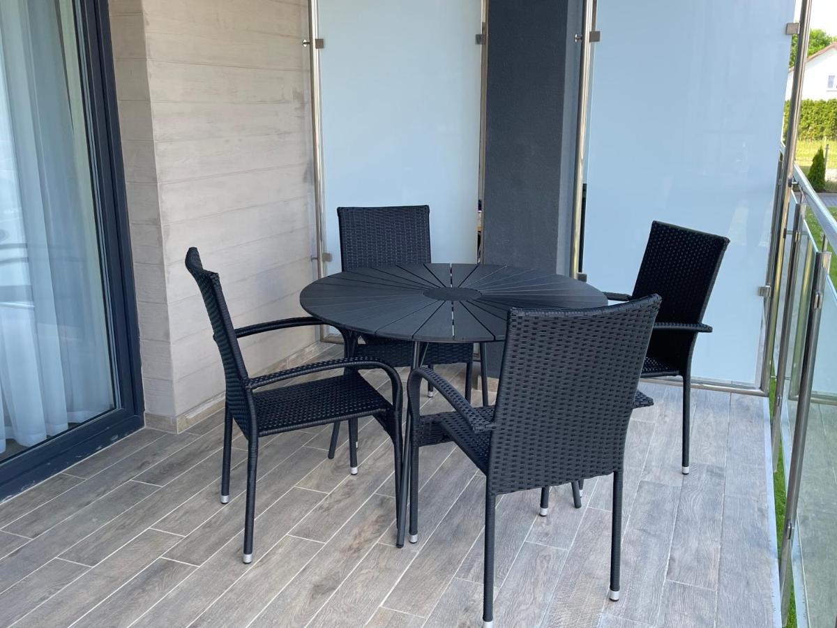Apartament Piec Morz Basen&Spa Sianożęty Exteriér fotografie